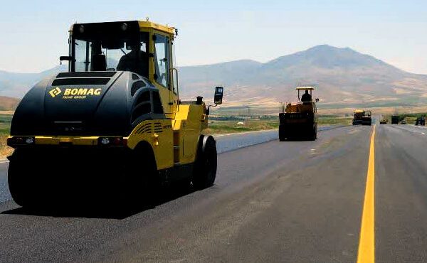 ساخت ۳۰ کیلومتر راه چهارخطه طی یک سال گذشته در استان لرستان